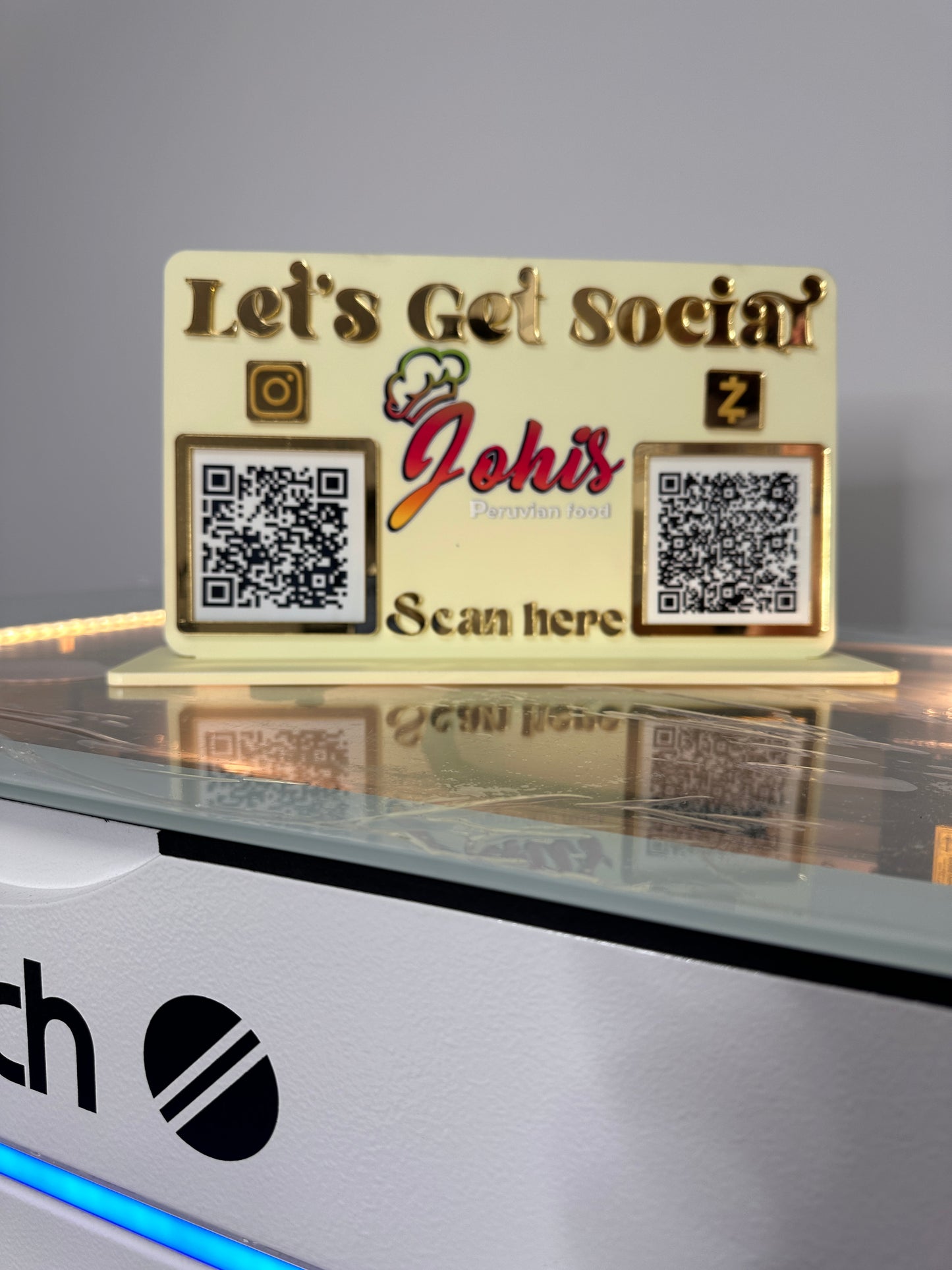 Qr Acrylic Desk Sign 12.4 x 7.6 inches