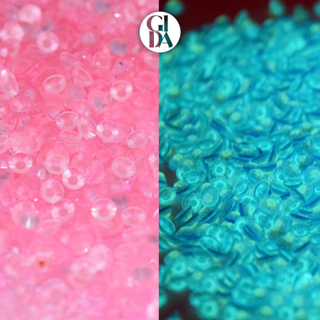 GLOW IN THE DARK - Baby Pink Flat Back Rhinestones - Bag 1.2 oz / 5.000 pcs - 3mm - GIDA DESIGN