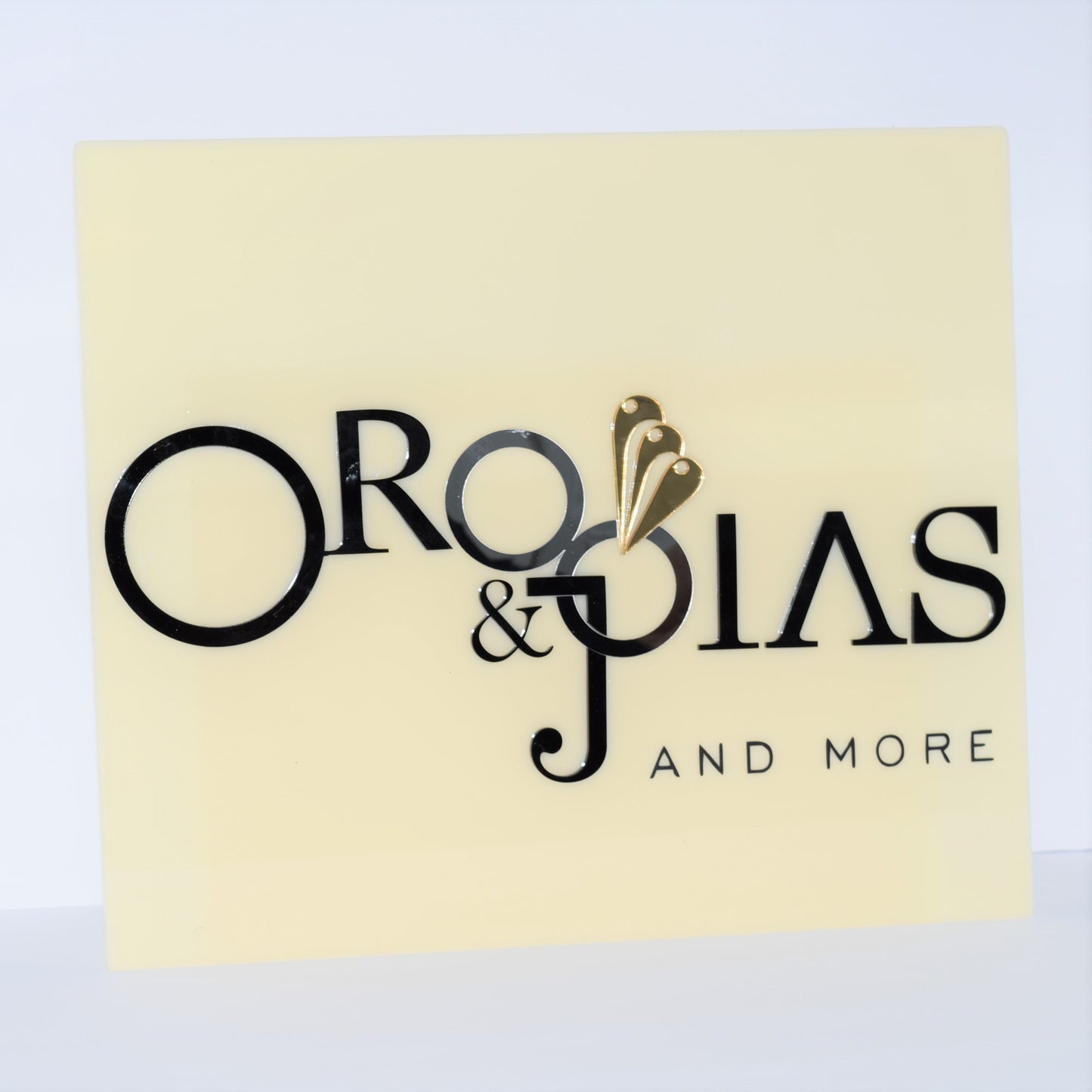 Logo 12 inches “squared shape” - GIDA DESIGN