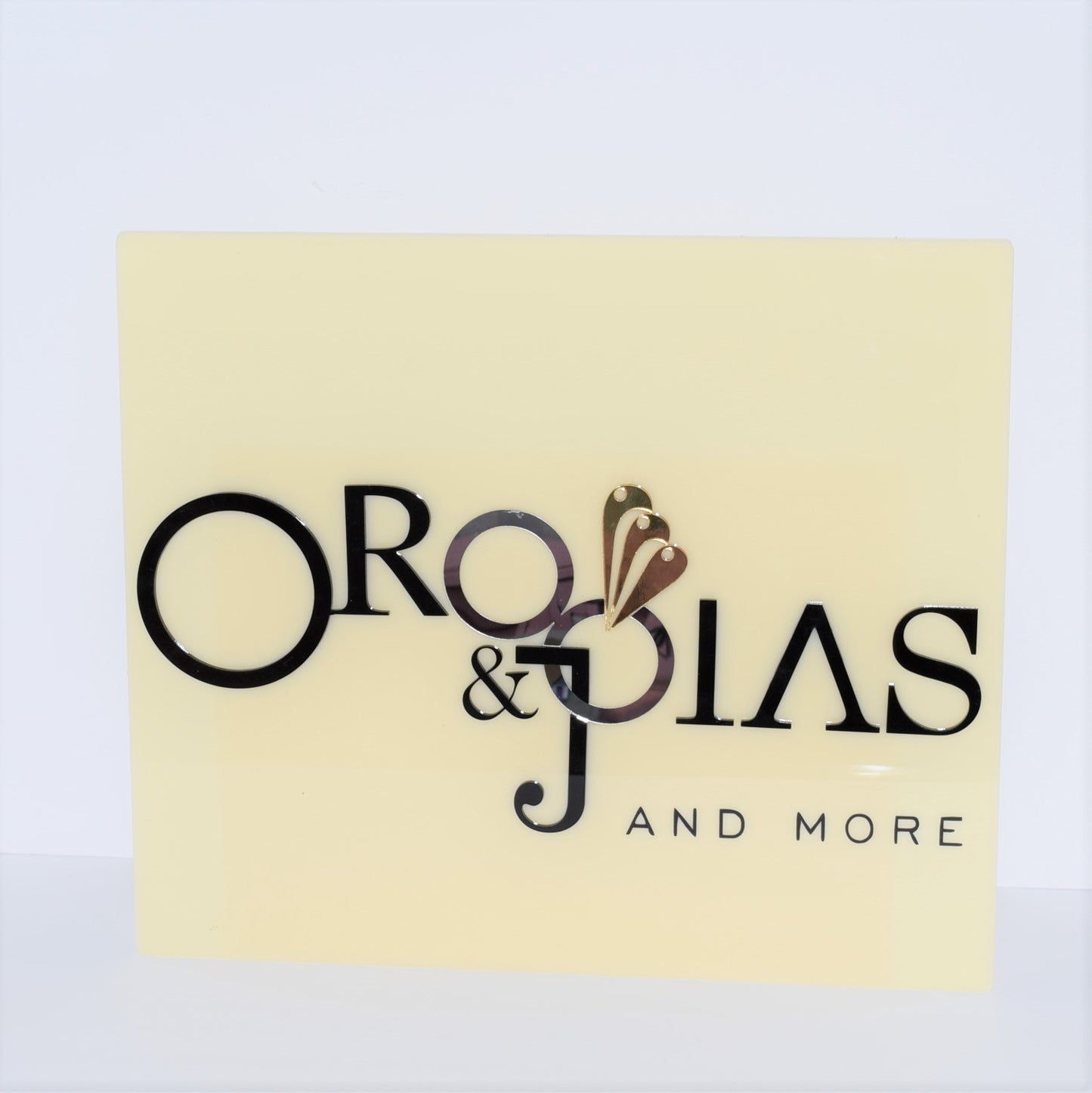 Logo 12 inches “squared shape” - GIDA DESIGN