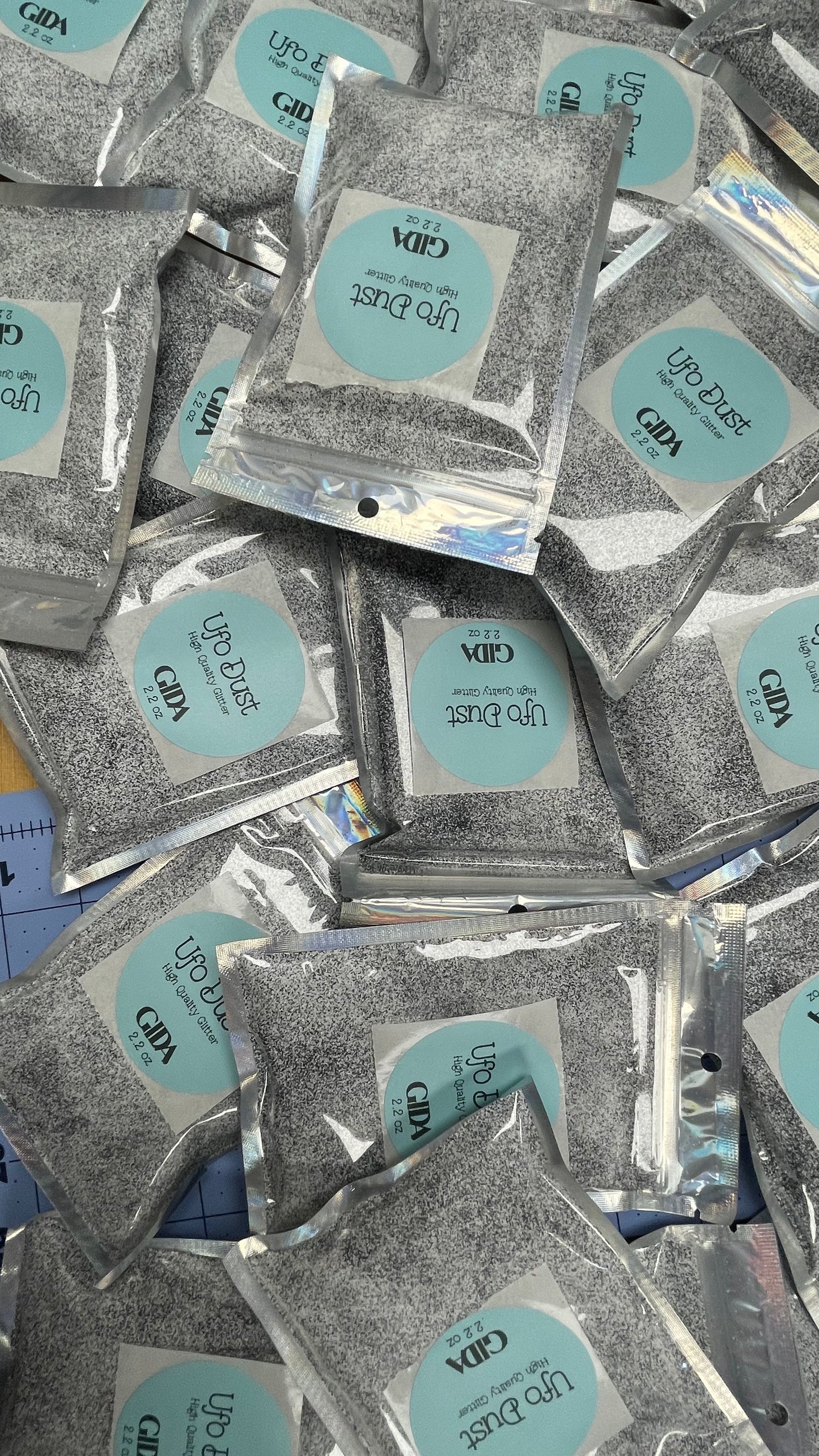 UFO Dust Glitter - 2.2 oz - GIDA DESIGN