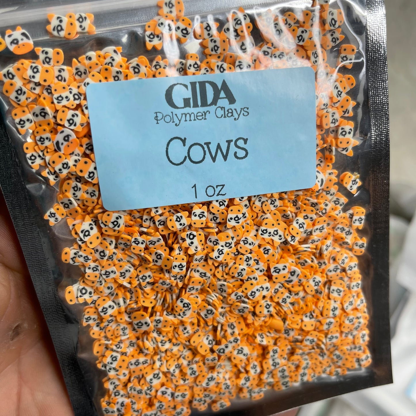 Cows Polymer clay 1 oz - GIDA DESIGN