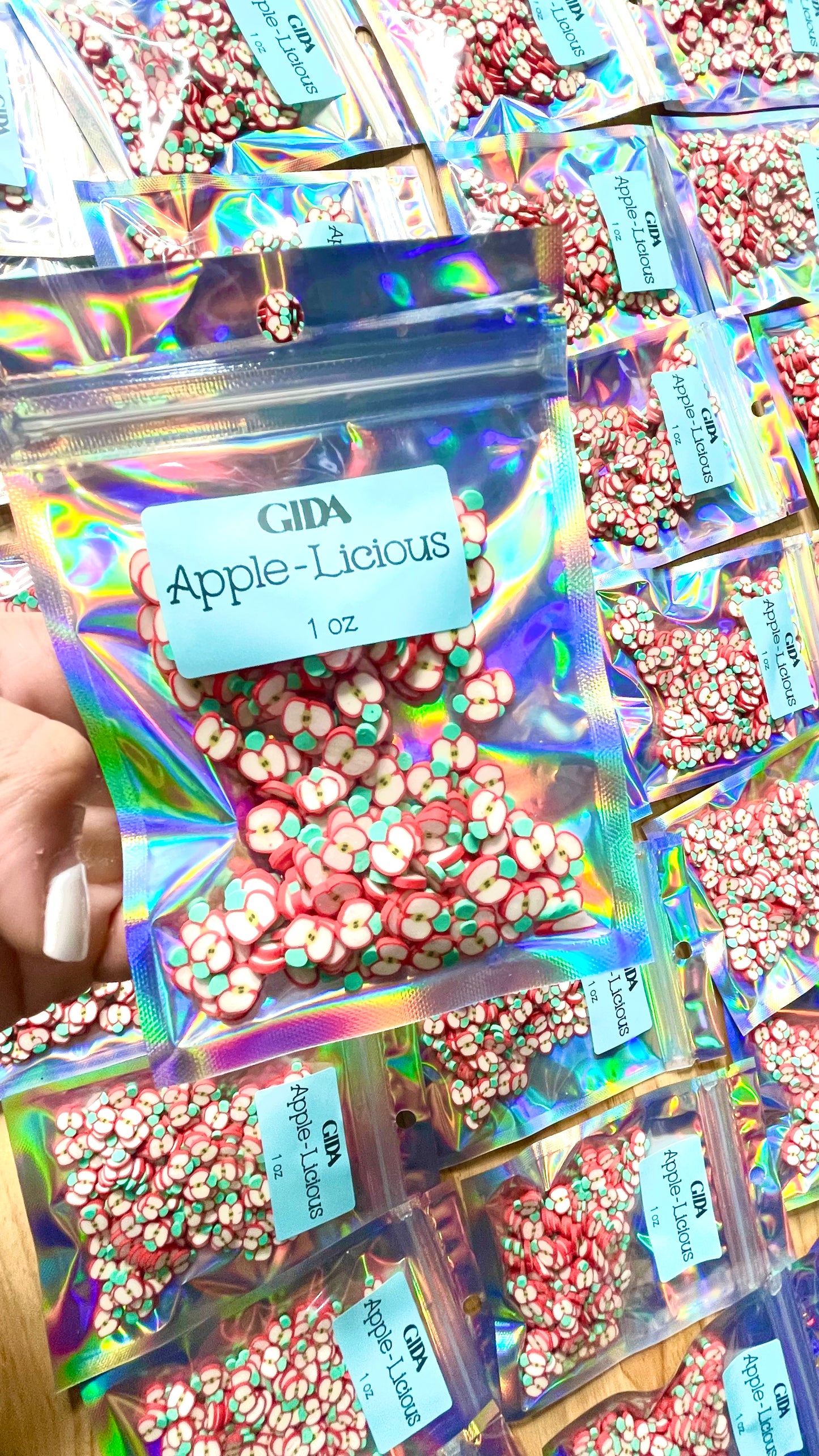 Apple-licious Polymer clay 1 oz - GIDA DESIGN