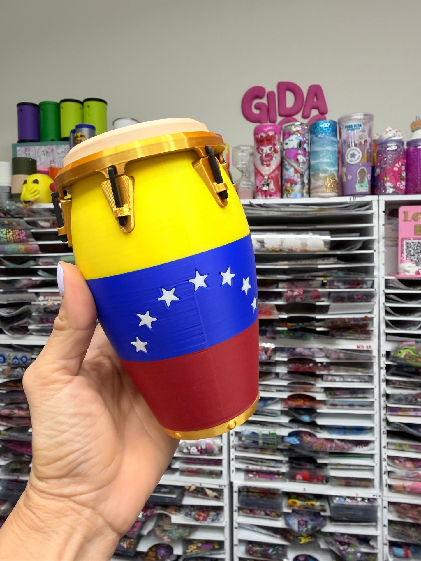 3D Printed Venezuela Conga Can Cooler for 12oz