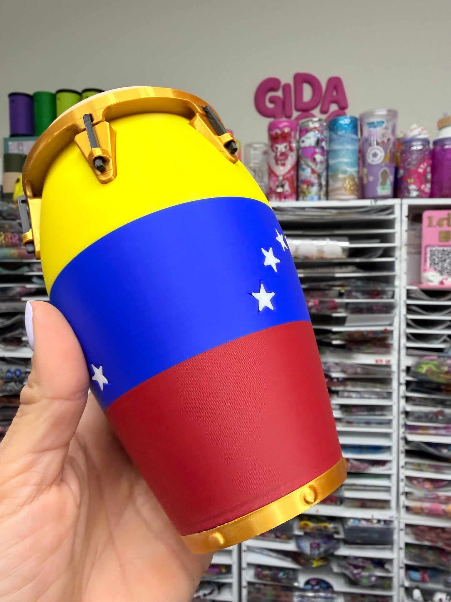 3D Printed Venezuela Conga Can Cooler for 12oz