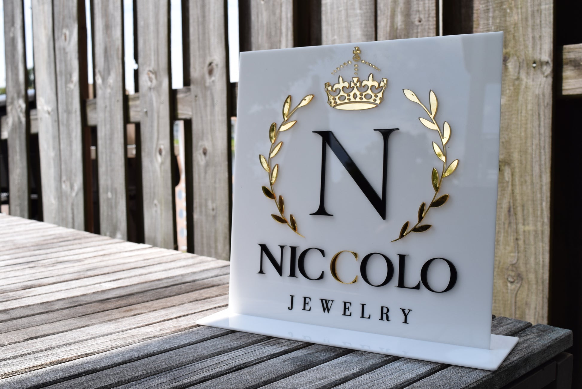 Logo 12 inches “squared shape” - GIDA DESIGN 