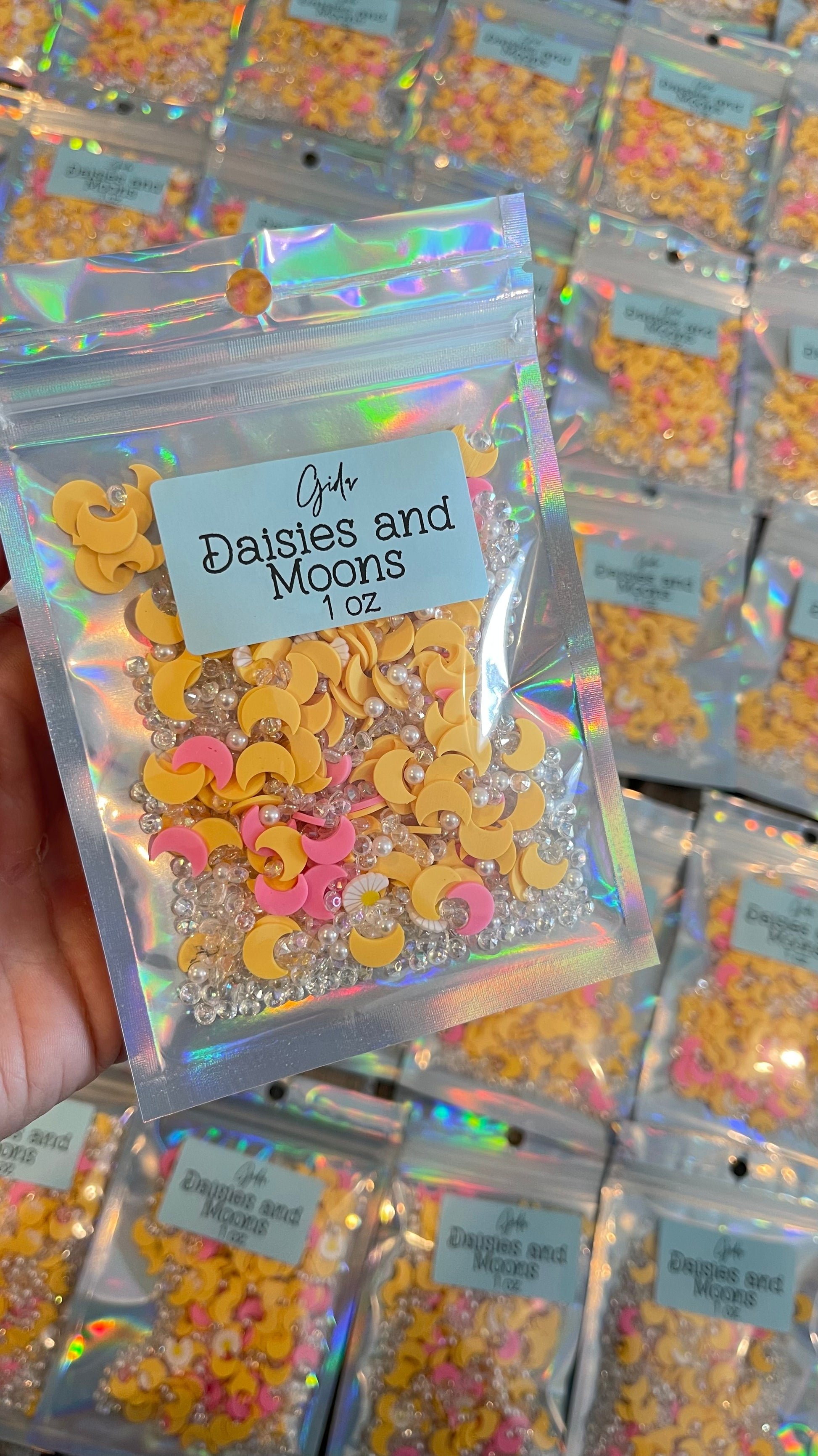 Daisies and Moons Polymer clay 1 oz - GIDA DESIGN 